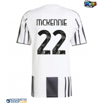 Moški Nogometni dresi Juventus Weston McKennie #22 Domači 2025-26 Kratek Rokav